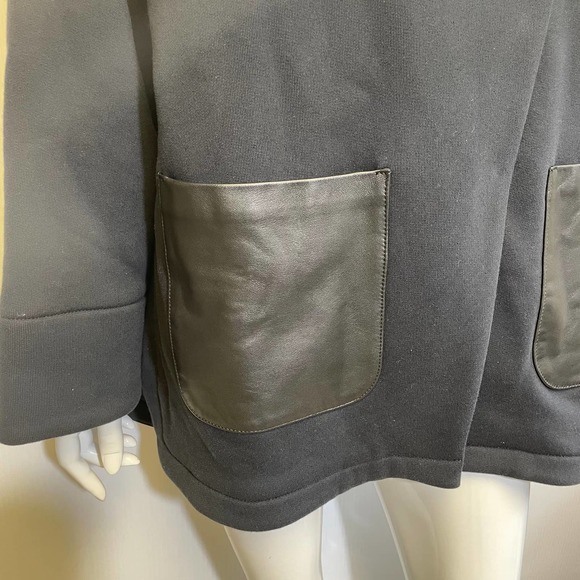 Cuyana Fleece High-Low Jacket with Patch Leather Pockets Black Size Large - Picture 5 of 9